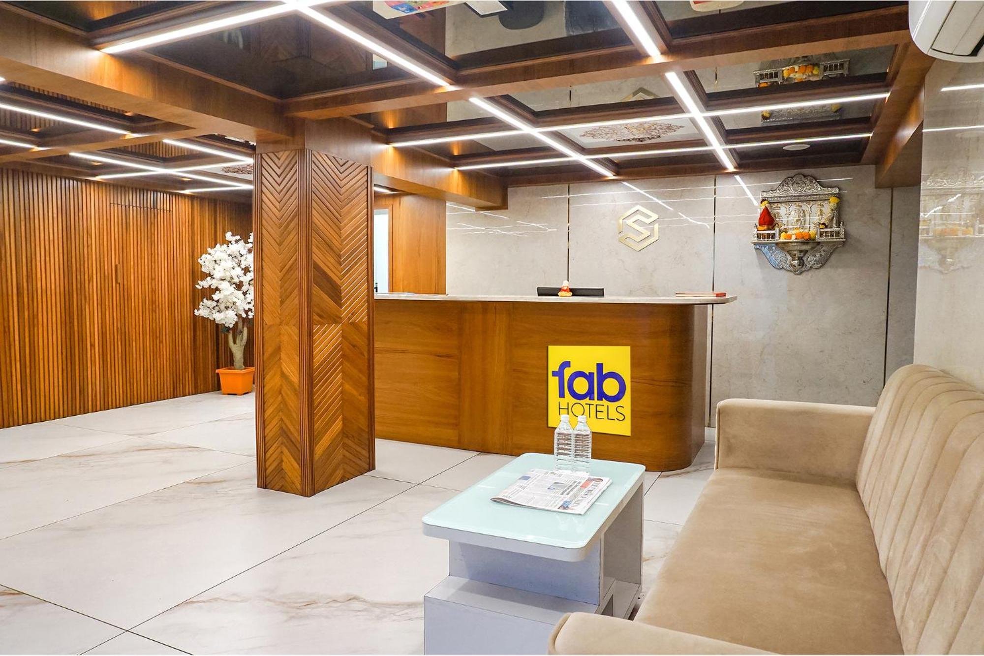 Fabhotel Prime Shourya Residency - Nr Maharshi Karve Museum Pune Exterior photo